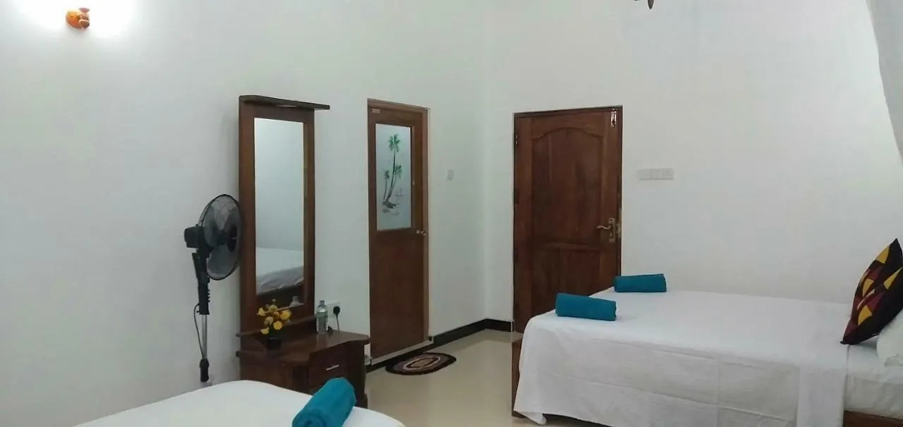 Liyara Home Stay Sigiriya 0*,  Sri Lanka